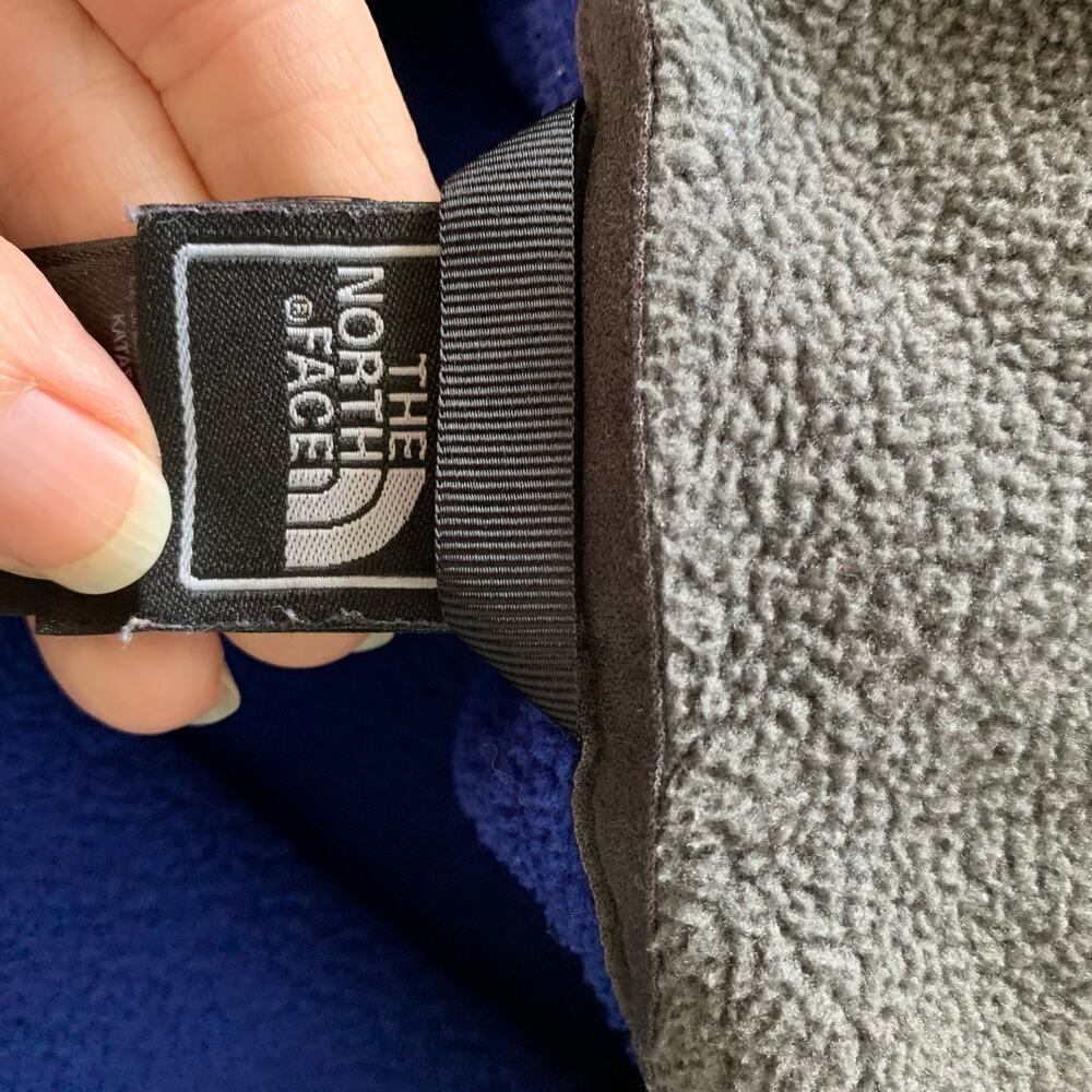 The North Face  Women's Full Zip Fleece Vest L Blue Gray Zip Pockets Warm - Picture 11 of 16